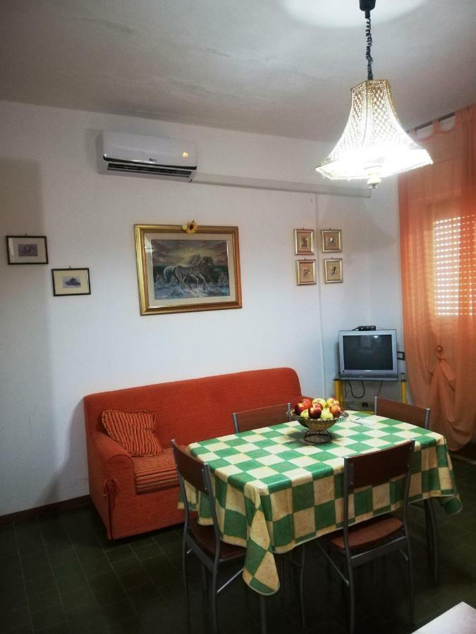 למזיה טרמה Appartamento Ginepri מראה חיצוני תמונה